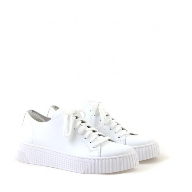 Sneakersy Nessi 22162 Biały