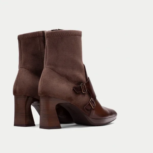 Hispanitas HI254304 Hazelnut