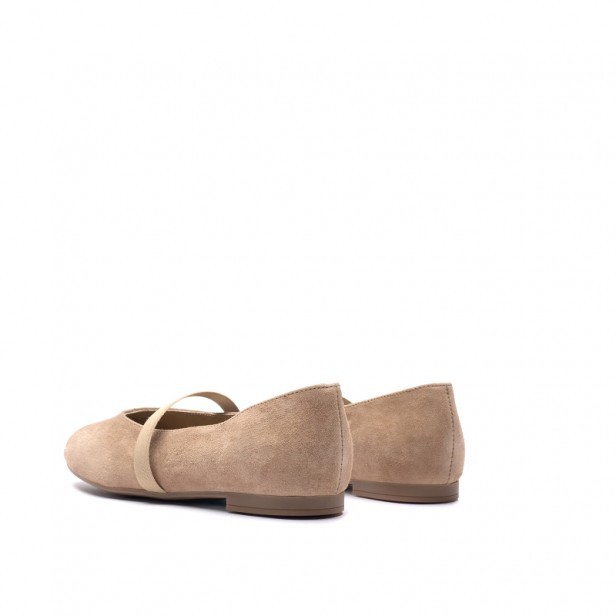 Ryłko JUDIE 0UNP3___ _6TW