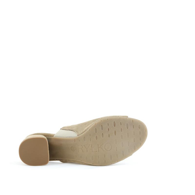 YUKIKO Japonki BIRKENSTOCK - Gizeh Bs 0943813 Tabacco Brown - Ceny