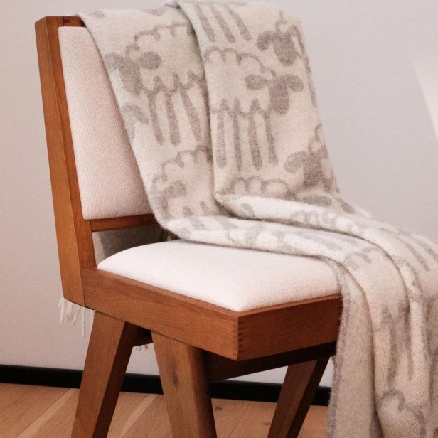 Koce Woolish  Koc Friendsheep szary