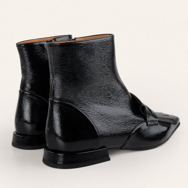 Chie Mihara Gatusa Black