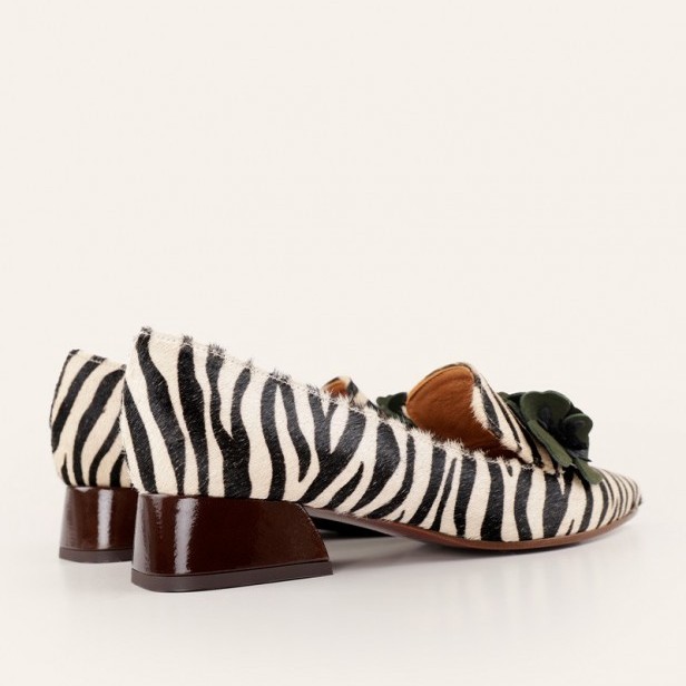 Chie Mihara Hedros Zebra