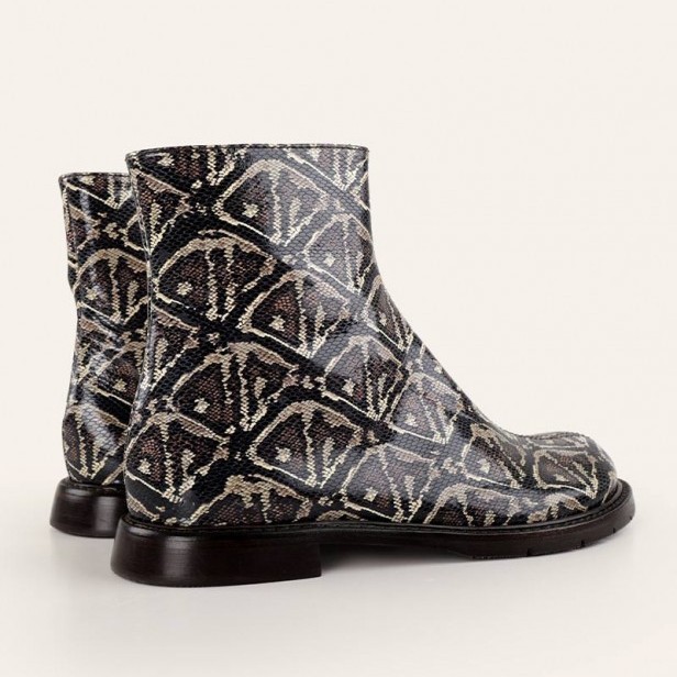 Chie Mihara Japi Brown