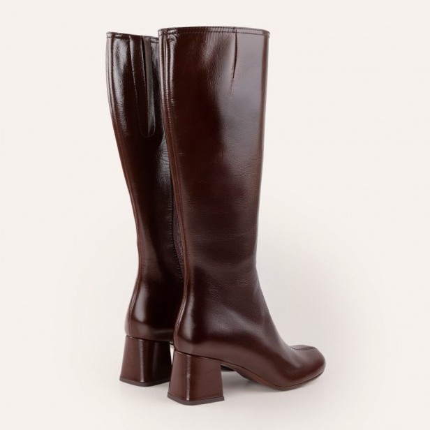 Chie Mihara Mynso Brown