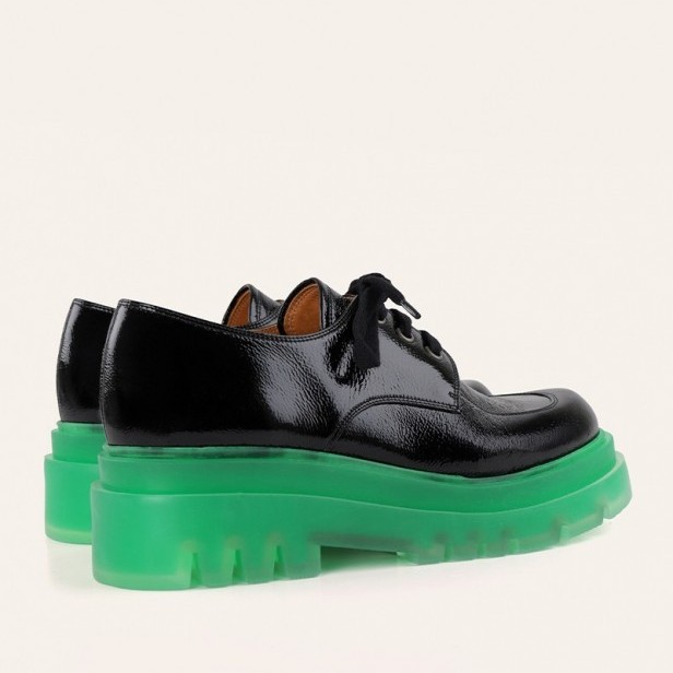 Chie Mihara Yolai Black