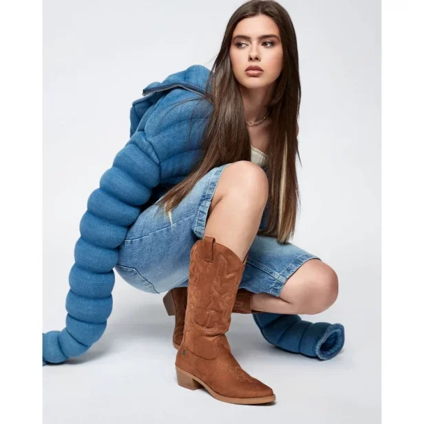 Refresh 17308503 Camel