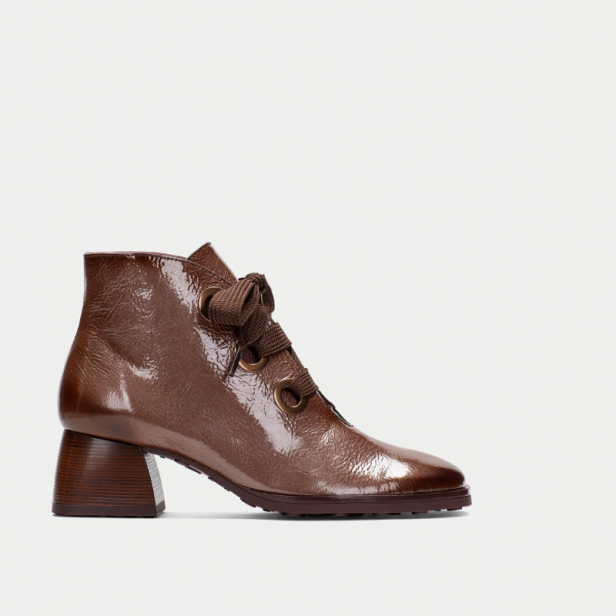 Hispanitas HI254326 Marsella Hazelnut