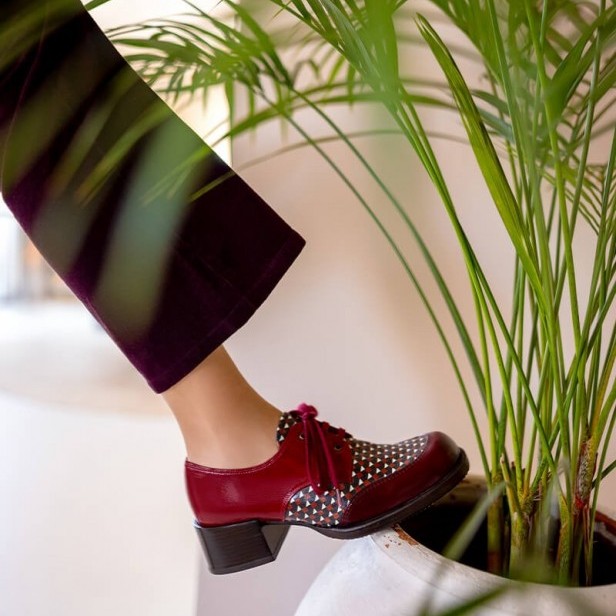 Chie Mihara Zuanda Red